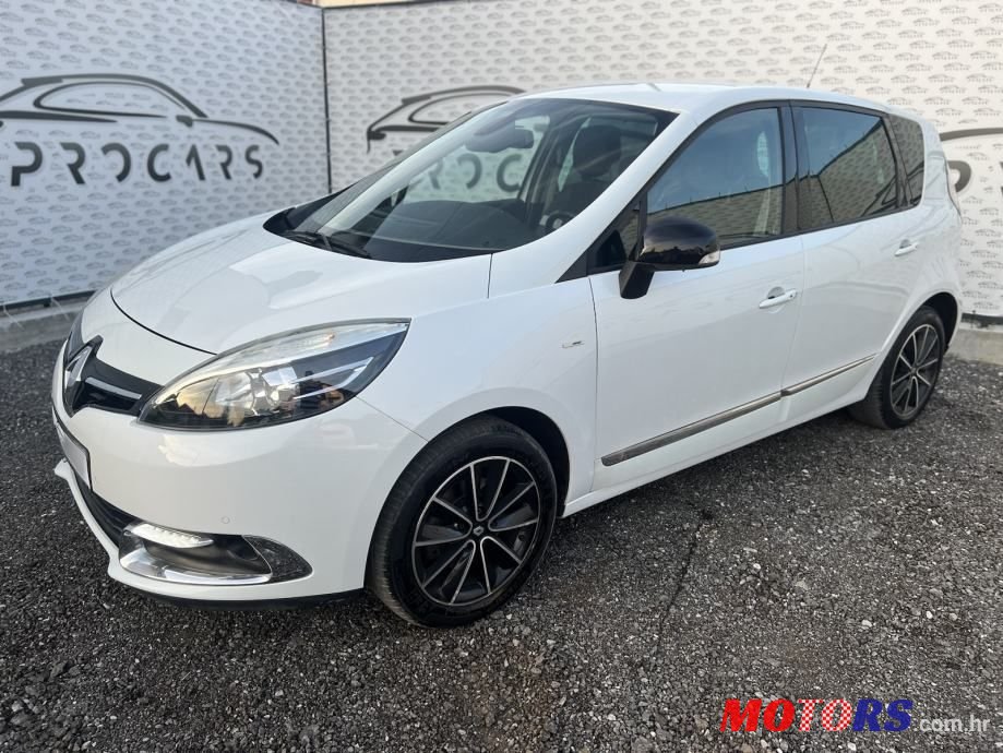 2014' Renault Scenic Dci photo #2