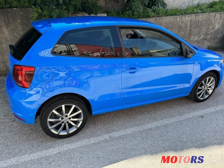 2014' Volkswagen Polo 1,0 photo #4