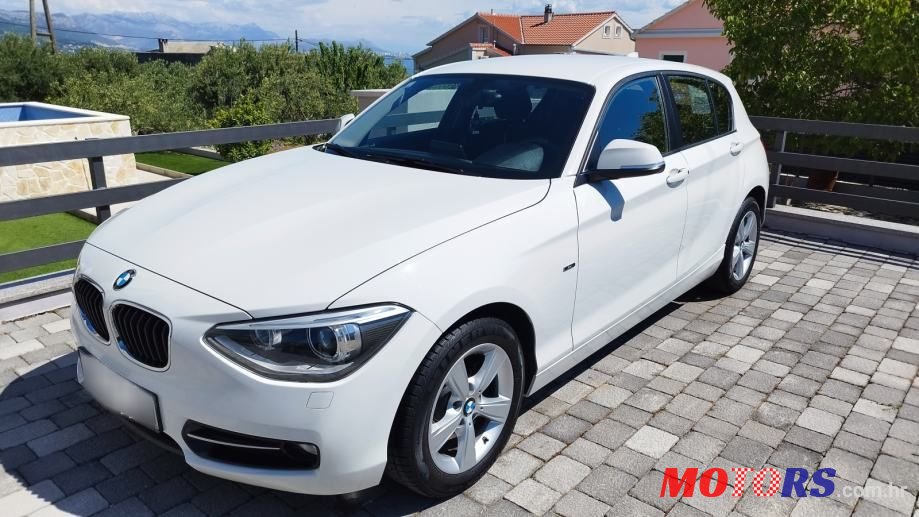 2015' BMW Serija 1 Sport Oprema photo #1
