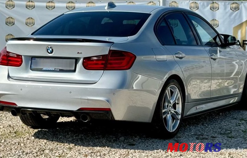 2015' BMW Serija 3 318D M Sport photo #4