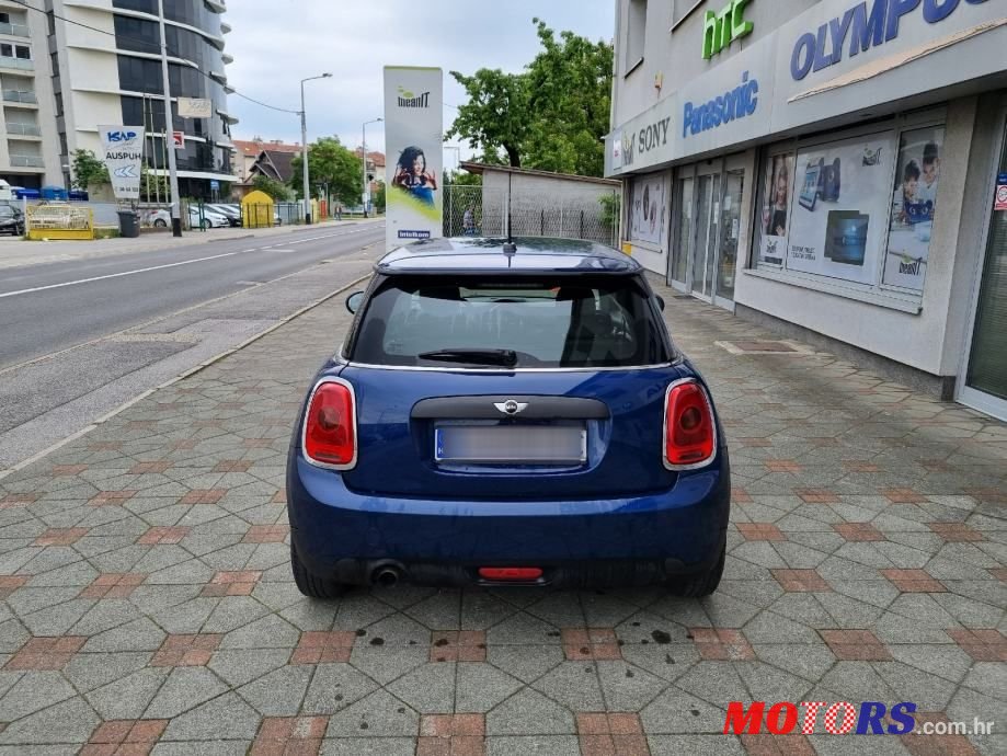 2014' MINI One Diesel F56 photo #5