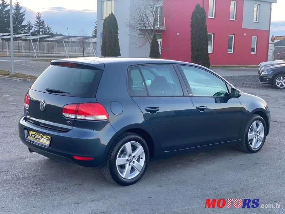 2011' Volkswagen Golf 6 1,6 Tdi photo #6