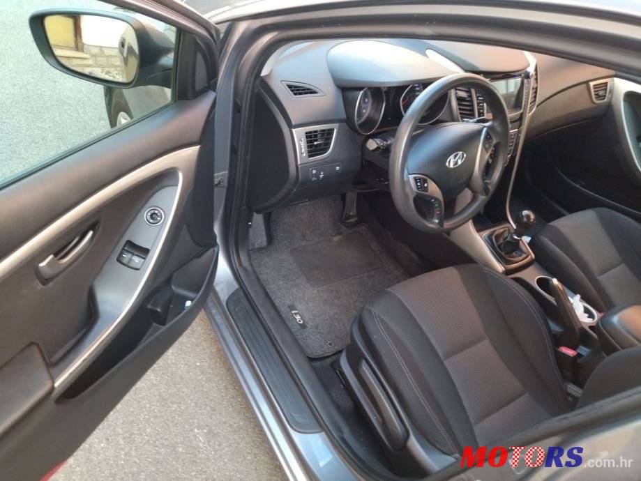 2013' Hyundai i30 1,4 Crdi photo #5