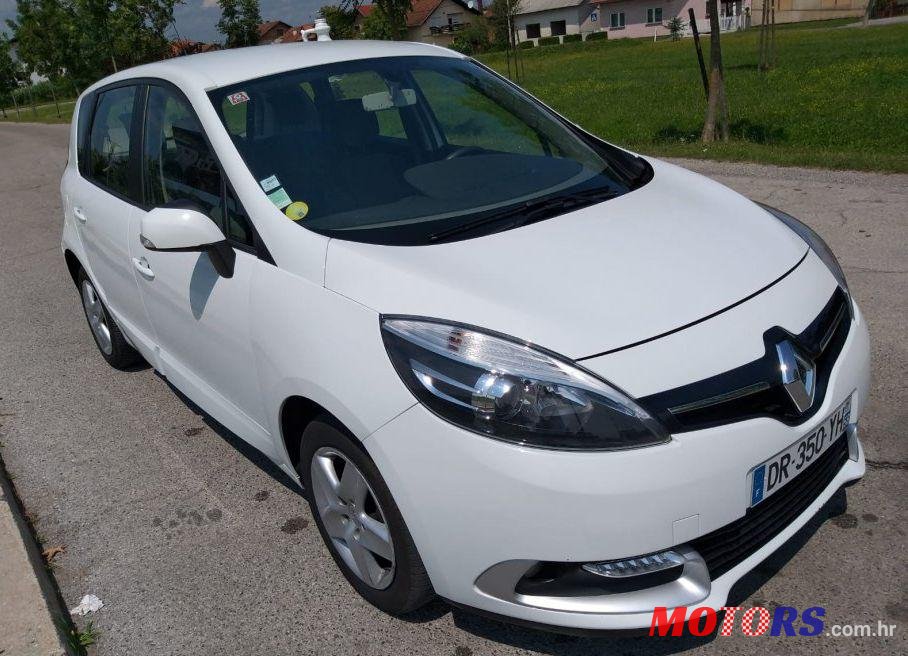 2015' Renault Scenic Dci 95 photo #1