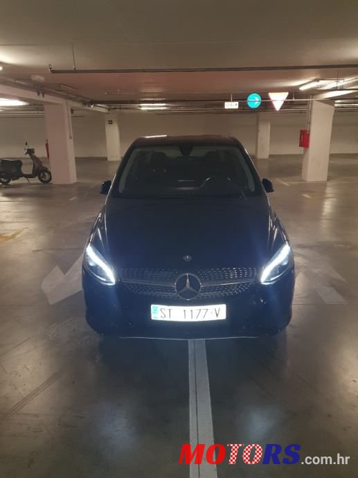 2015' Mercedes-Benz B-Klasa 180 Cdi photo #5