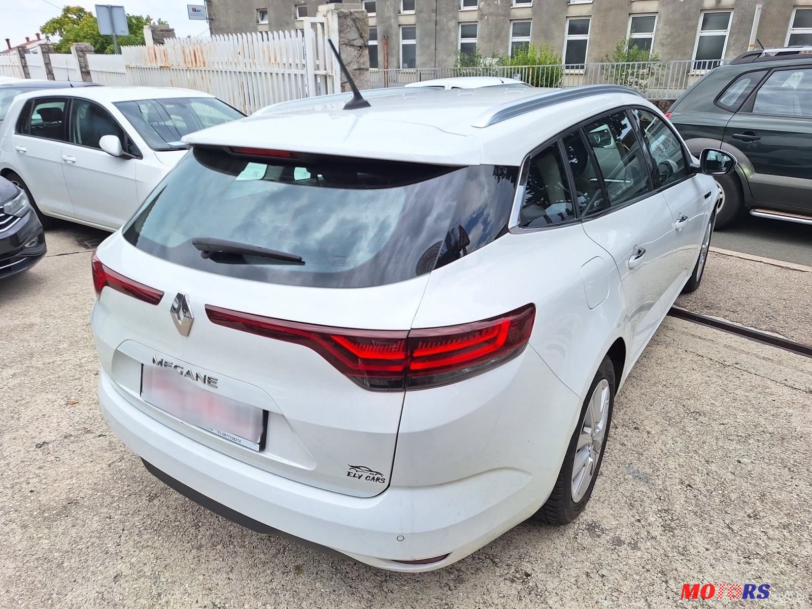 2021' Renault Megane Blue Dci 115 photo #4