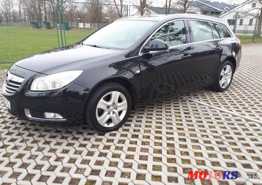 2013' Opel Insignia Karavan photo #1