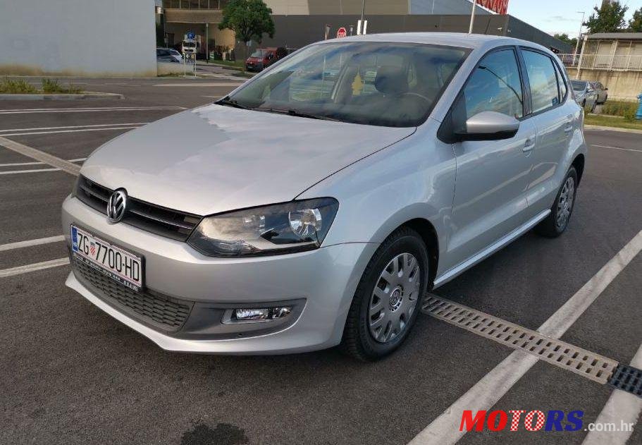 2010' Volkswagen Polo 1,6 Tdi photo #1