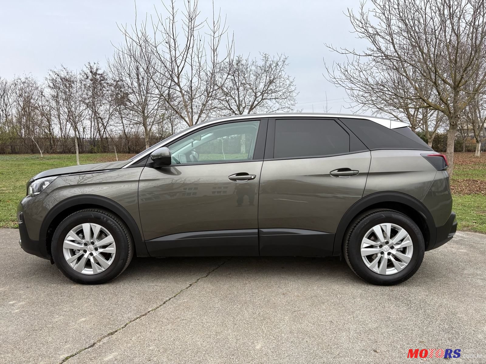 2018' Peugeot 3008 1,5 Bluehdi photo #2