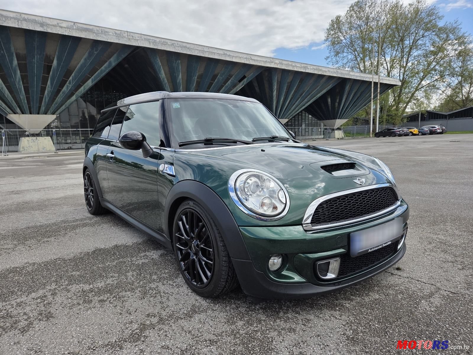 2012' MINI Clubman Cooper Sd photo #2