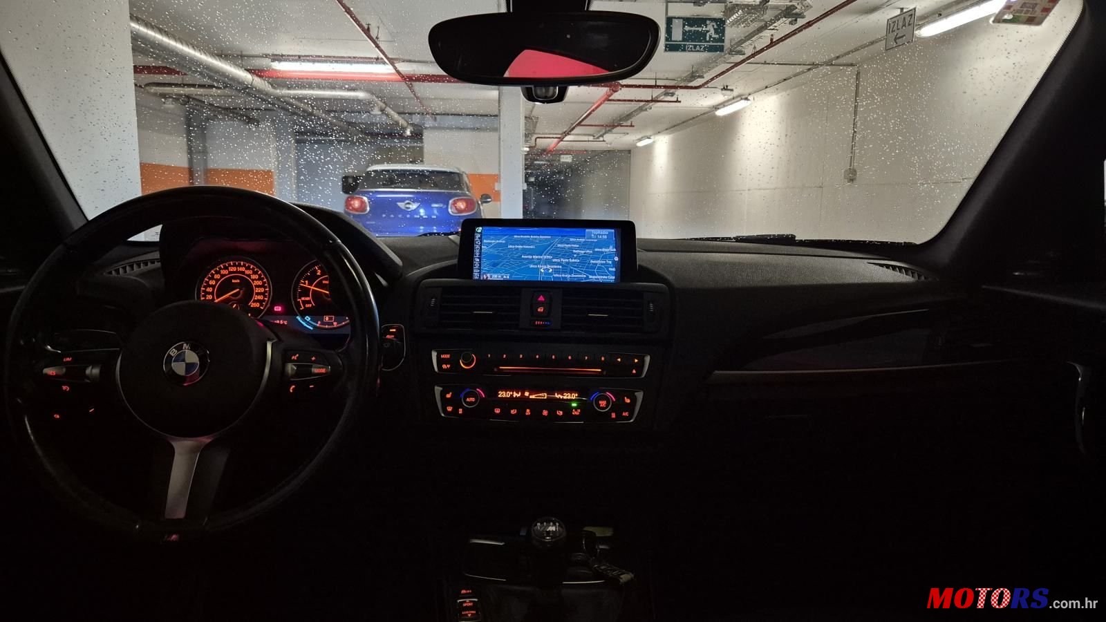 2015' BMW Serija 1 118D M Sport photo #5
