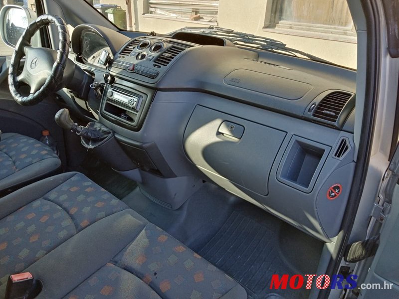 2005' Mercedes-Benz Vito photo #3