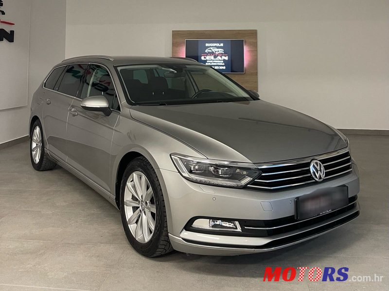 2016' Volkswagen Passat Variant photo #6