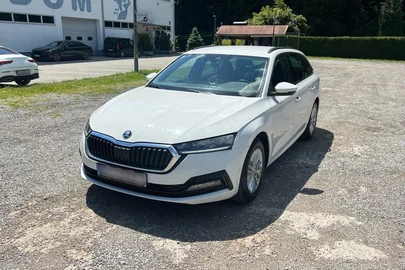 2022' Skoda Octavia Combi