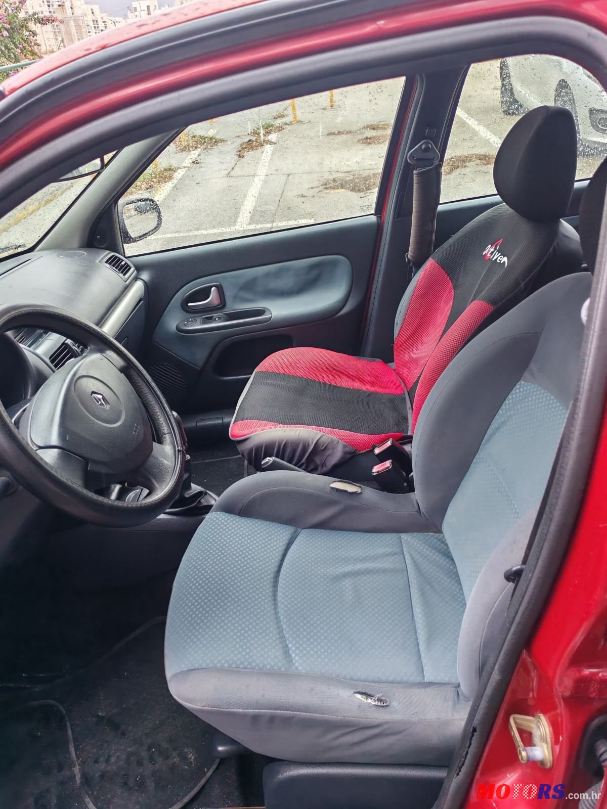 2005' Renault Clio 1,5 Dci photo #3