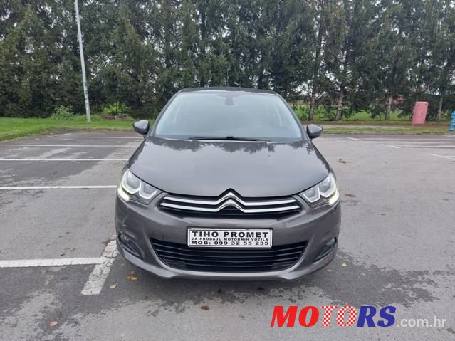 2016' Citroen C4 photo #2