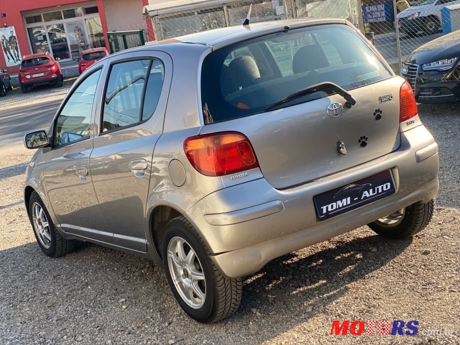 2005' Toyota Yaris photo #5