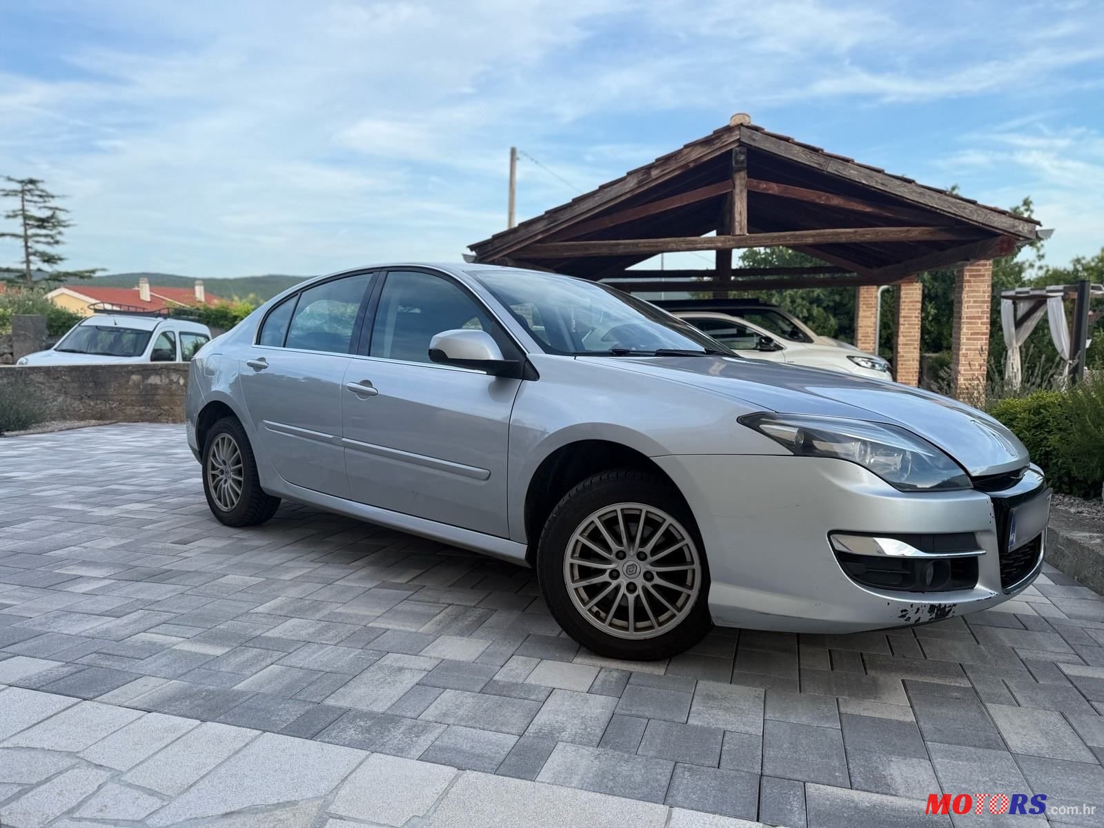 2011' Renault Laguna 1,5 Dci photo #3