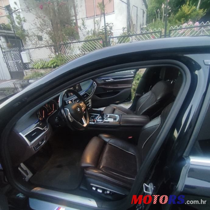 2018' BMW Serija 7 730Ld photo #6
