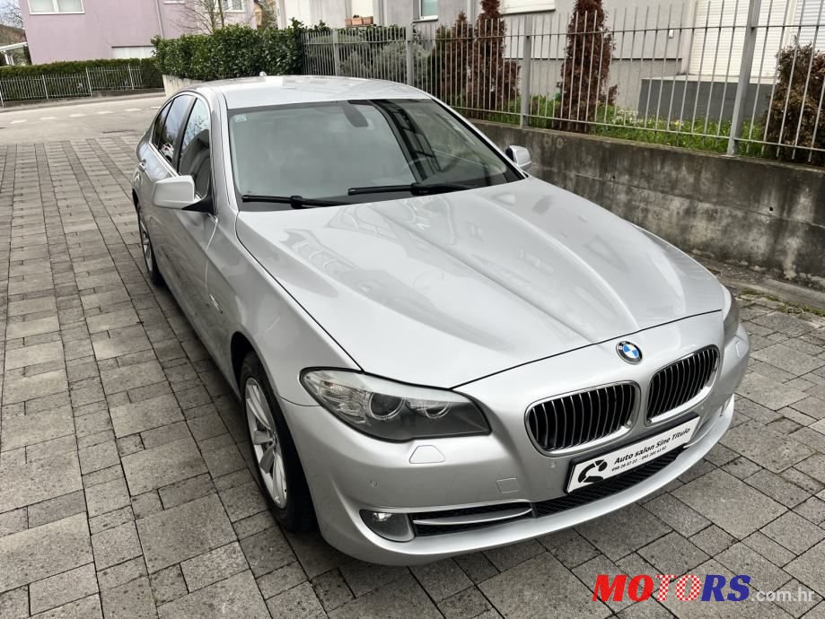 2011' BMW Serija 5 520D photo #3