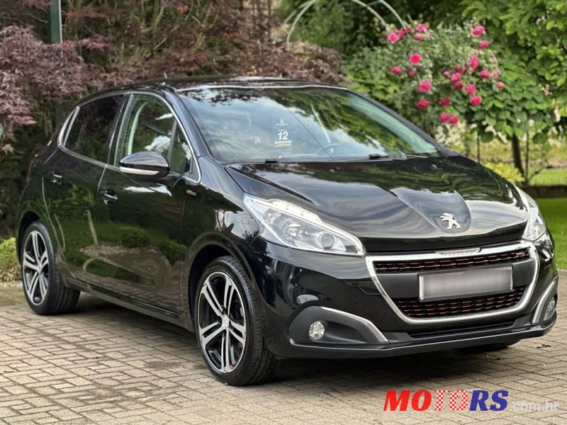 2016' Peugeot 208 1,2 S&S photo #3