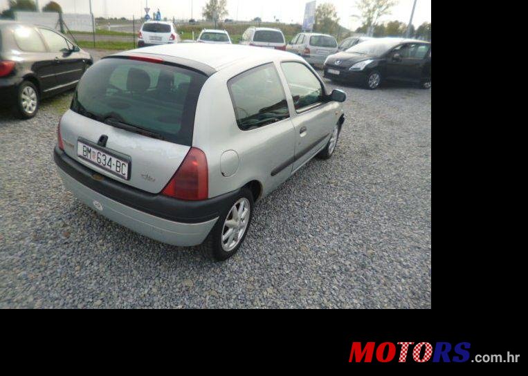 1998' Renault Clio 1,4 photo #2