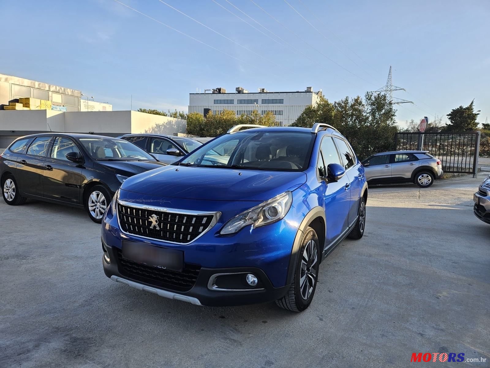 2019' Peugeot 2008 1,5 Bluehdi photo #3