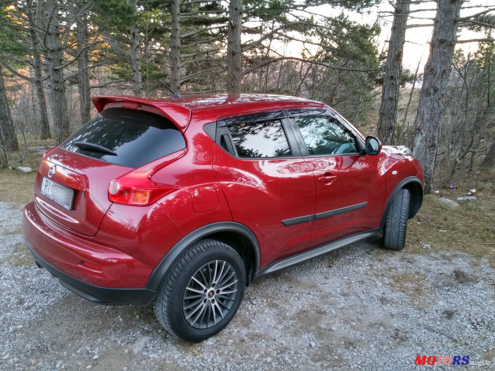 2012' Nissan Juke photo #1