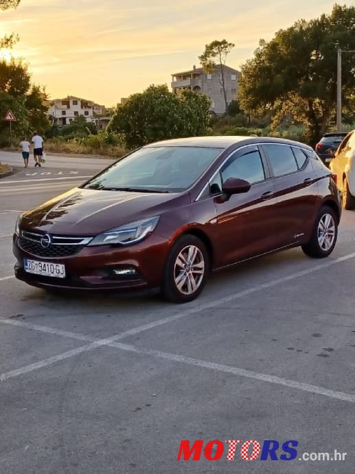 2018' Opel Astra 1.6 Cdti photo #4