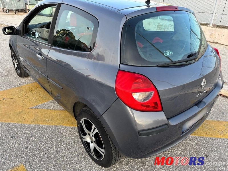 2009' Renault Clio 1,2 16V photo #5