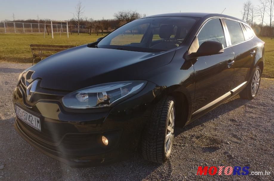 2014' Renault Megane Grandtour photo #2