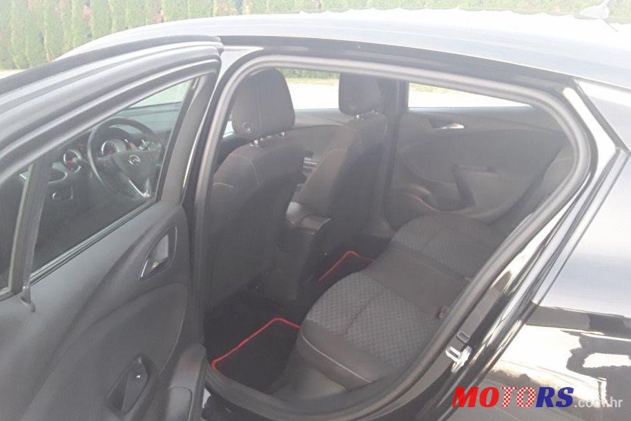 2016' Opel Astra 1,6 Cdti Start/Stop photo #2