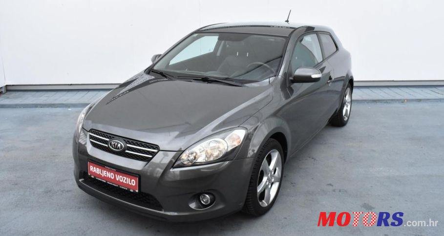 2009' Kia Pro Ceed photo #1