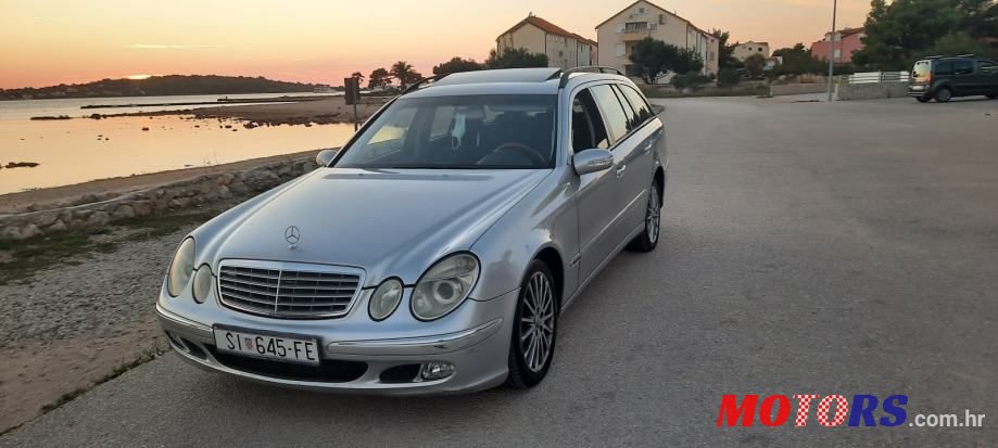 2003' Mercedes-Benz E-Klasa 270 Cdi T photo #4