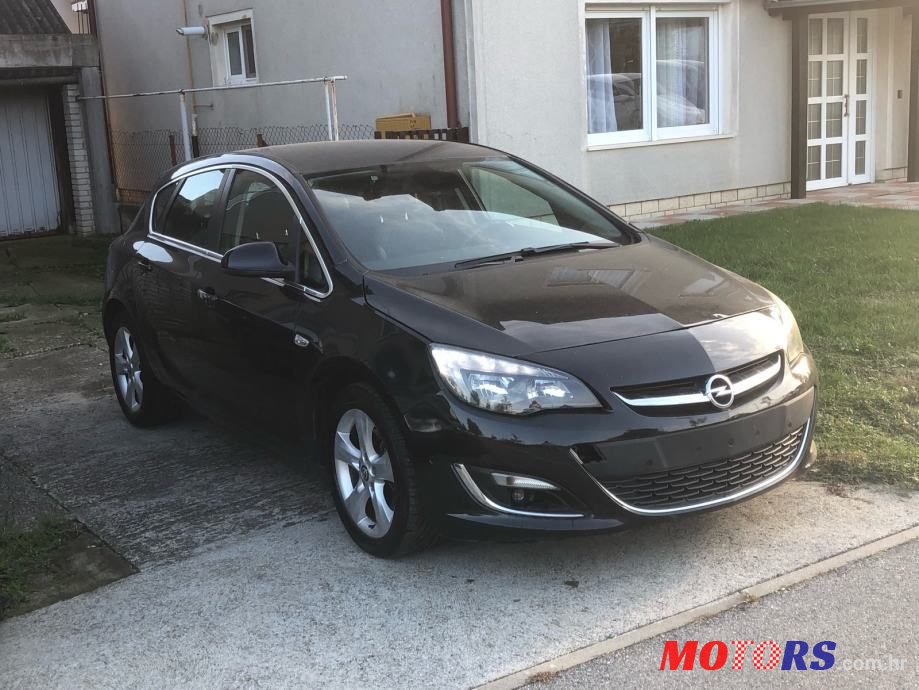 2014' Opel Astra 1.7 Cdti photo #2