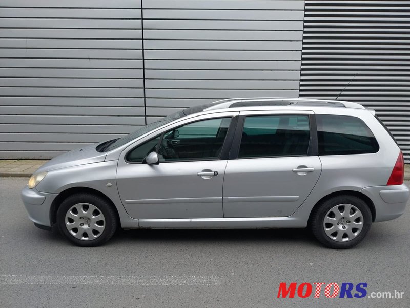 2003' Peugeot 307 Sw photo #4