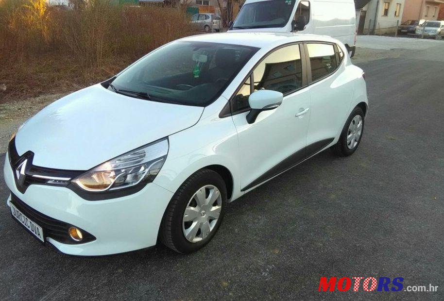 2014' Renault Clio Dci 75 photo #2