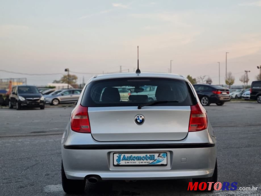2008' BMW Serija 1 118D photo #4