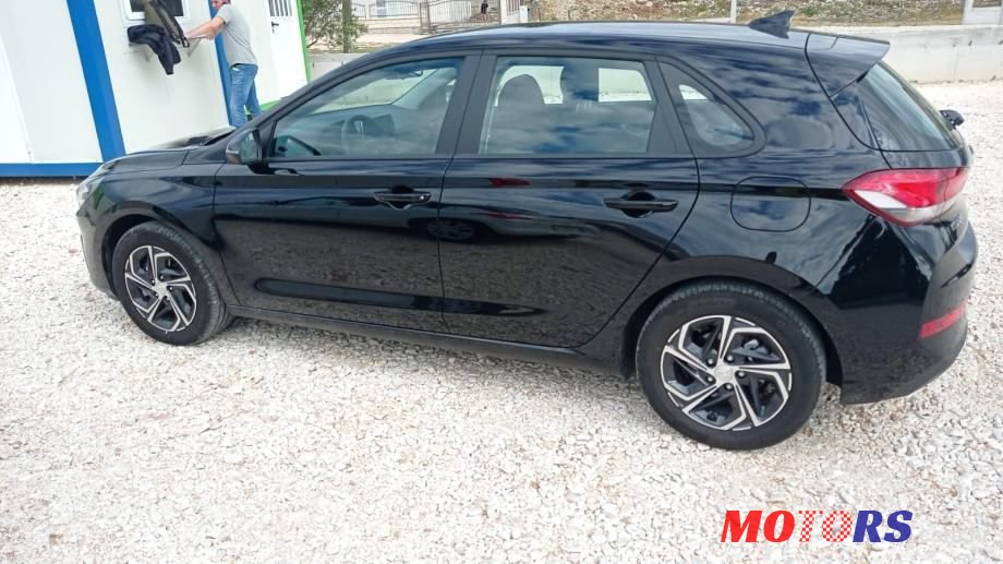 2021' Hyundai i30 1.5Dpi photo #3