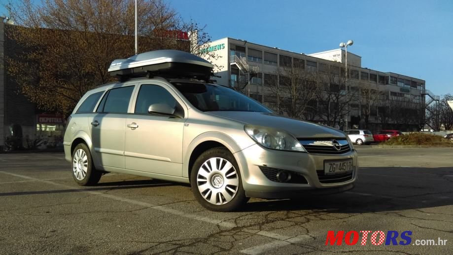 2007' Opel Astra Karavan photo #1