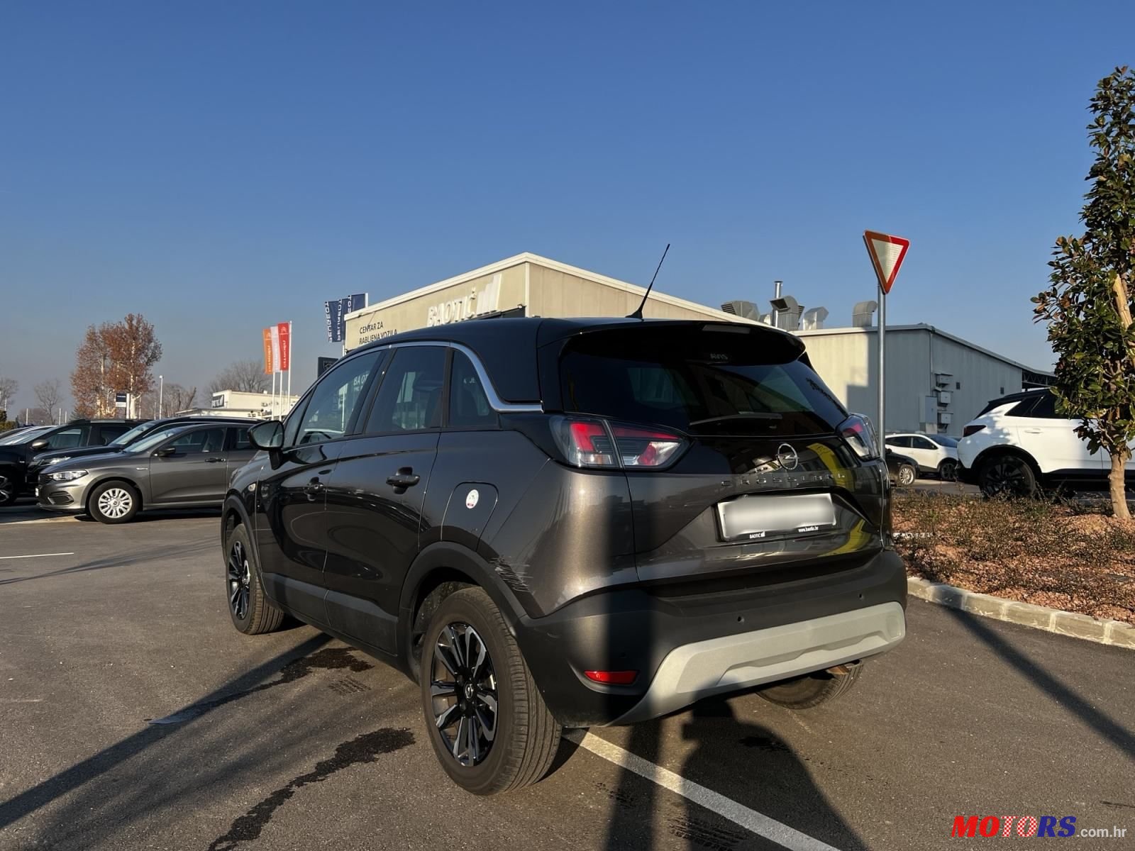 2024' Opel Crossland 1,2 Turbo photo #3