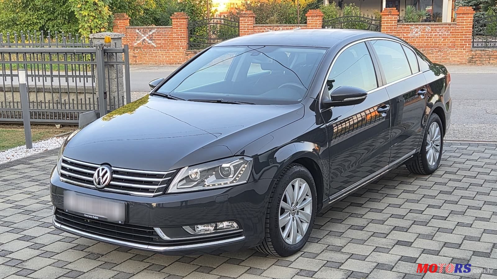 2012' Volkswagen Passat 2,0 Tdi Bmt photo #1