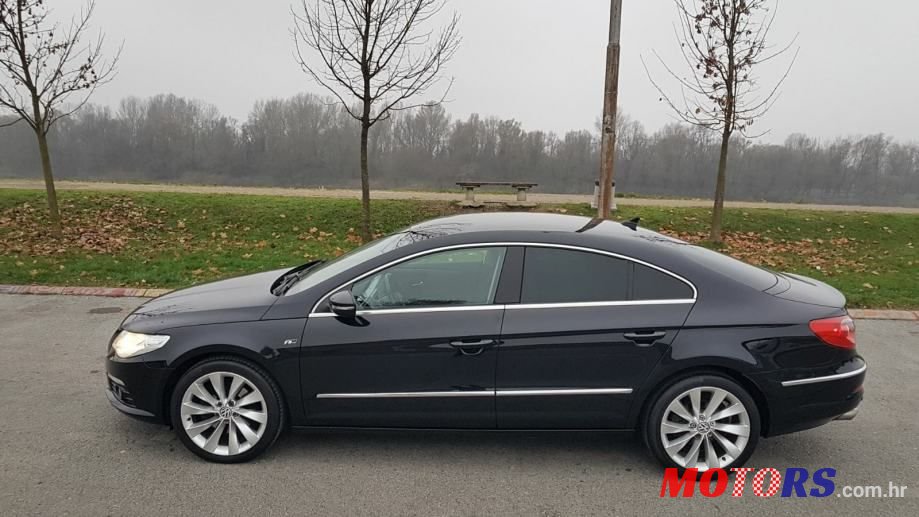 2011' Volkswagen Passat 2,0 Tdi photo #5