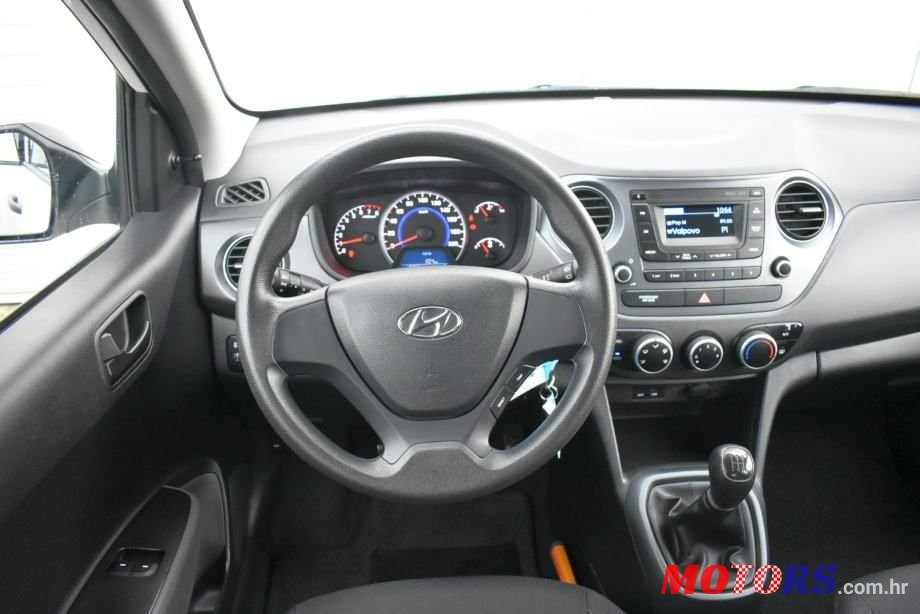 2017' Hyundai i10 1,0 photo #4