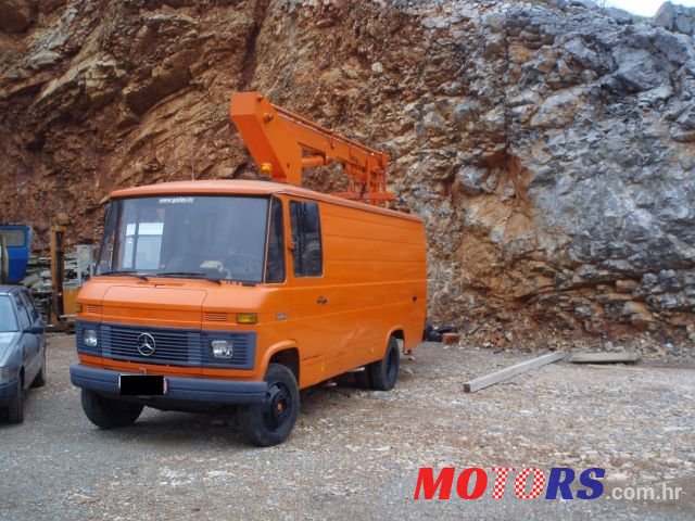 1984' Mercedes-Benz photo #1