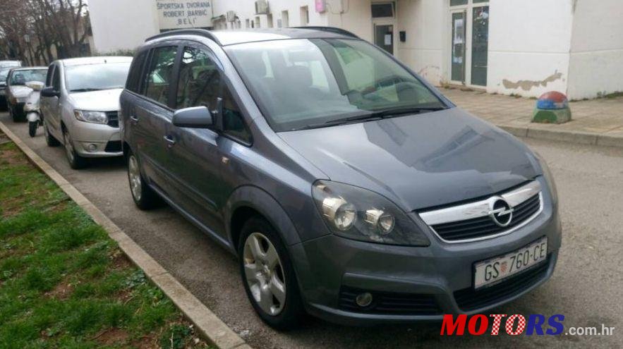 2006' Opel Zafira 1,9 Cdti photo #2