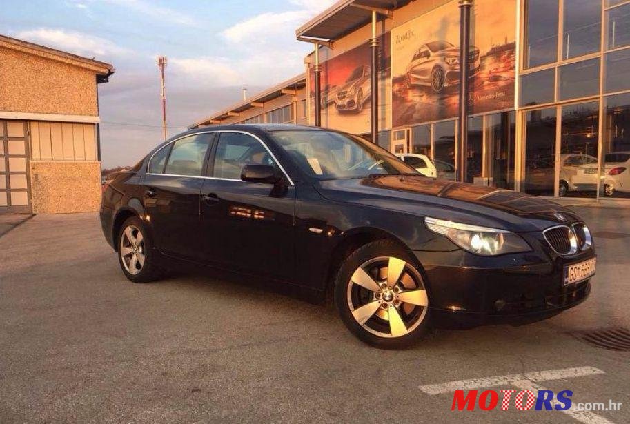 2006' BMW Serija 5 525Xi photo #1