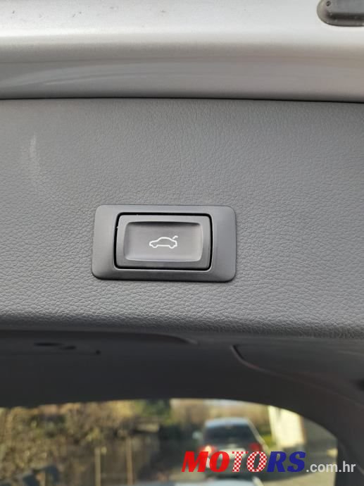 2013' Audi A6 Avant photo #4