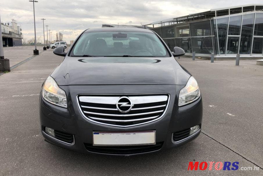 2009' Opel Insignia photo #2