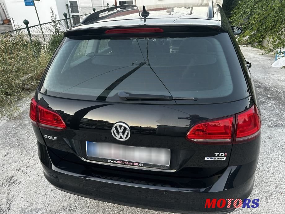2016' Volkswagen Golf VII Variant photo #6
